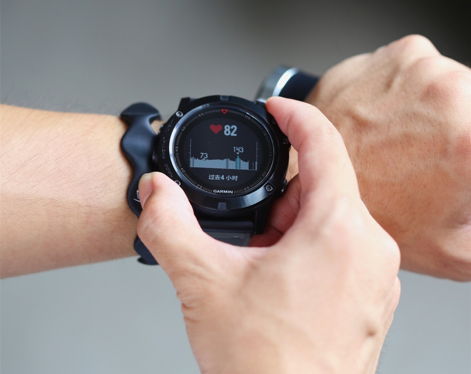 佳明fenix 5x运动手表评测 小地图带你跑遍世界