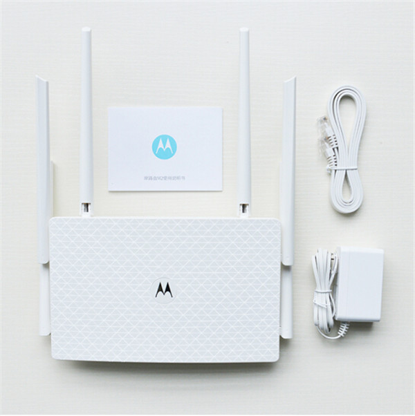 摩托罗拉M2无线路由器开箱评测