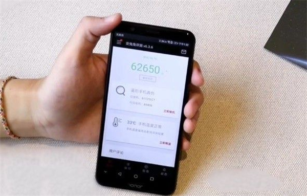 华为荣耀9青春版安兔兔跑分有多少