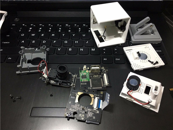 小方智能摄像机拆解