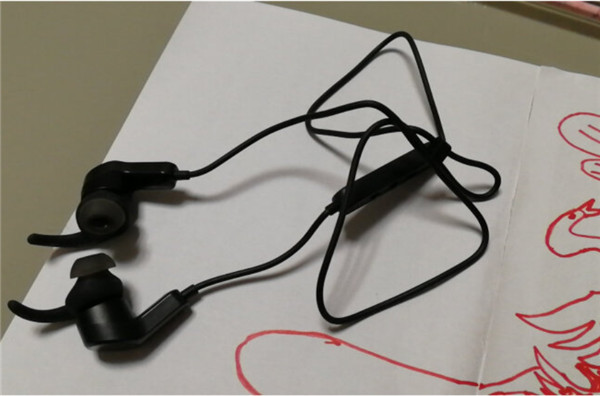 华为心率耳机am-r1体验评测