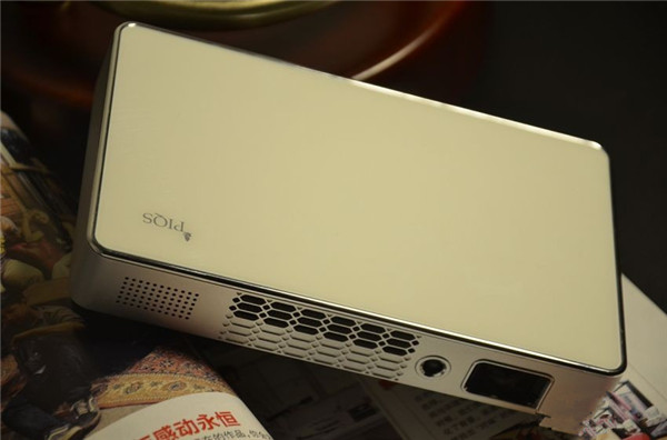 神画美玫M2智能投影仪性能评测