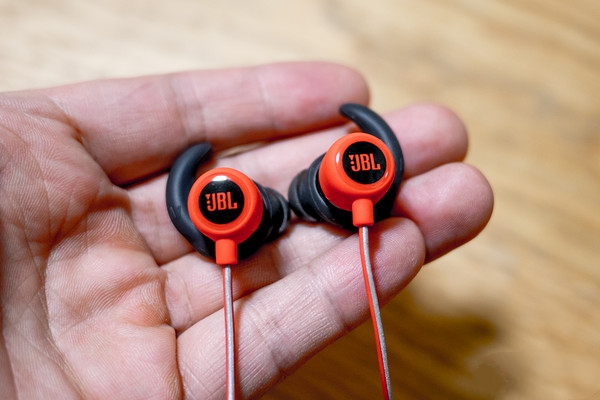 jbl reflect mini bt体验评测