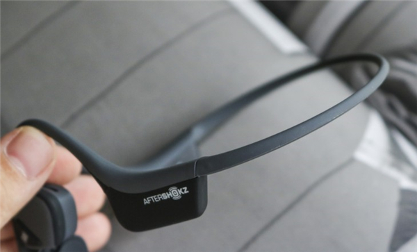 aftershokz trekz air听力障碍的人可以使用吗