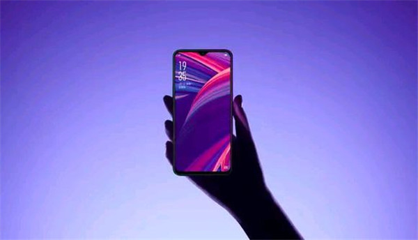 oppor17pro玩游戏卡不卡