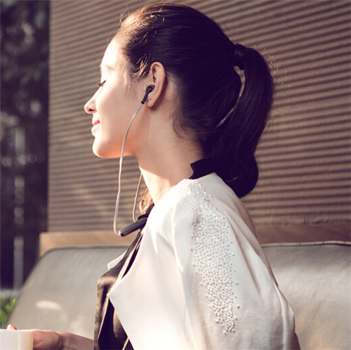 JBL TUNE205BT耳机图片